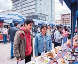 Feria Gastronómica de la Escuela Profesional de Turismo