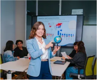 Jornada de investigación e innovación de la Escuela Profesional de Administración de Negocios Internacionales 2026